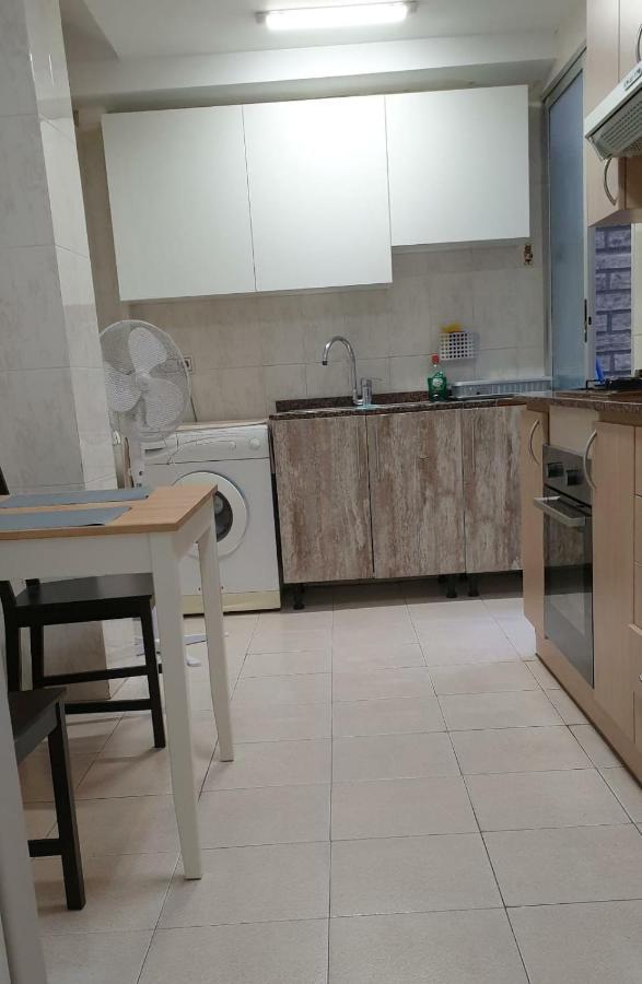 Apartment For 6 People. Valencia Kültér fotó